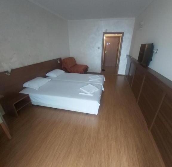 オーシャンビュースタンダードルーム, Guest House Skalite