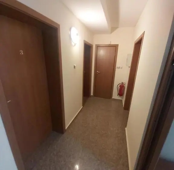 اتاق استاندارد, Guest House Skalite