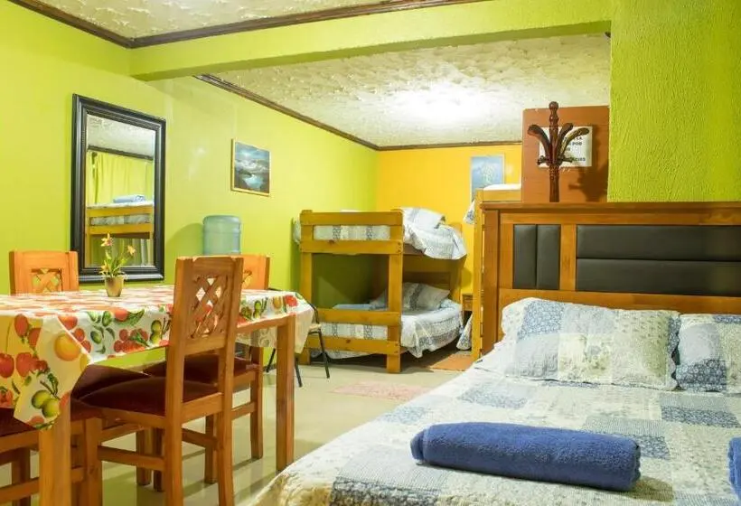 スーペリアファミリールーム, Hostal Inthalassa Caldera