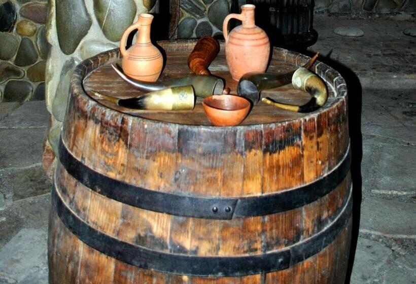 اتاق استاندارد چهار تخته, Tamar Guest House