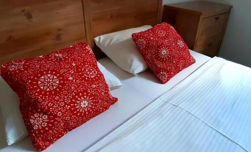 スイート, Vila Fenix B&b