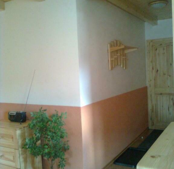 ２ベッドルームアパートメント, Chalupa Vaclav