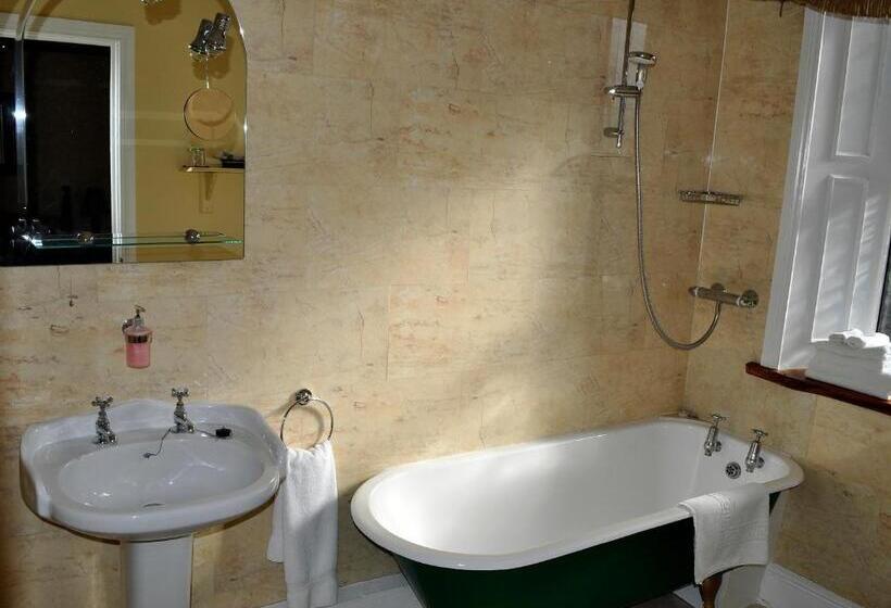 스탠다드 트리플 룸, Highfield House Guesthouse