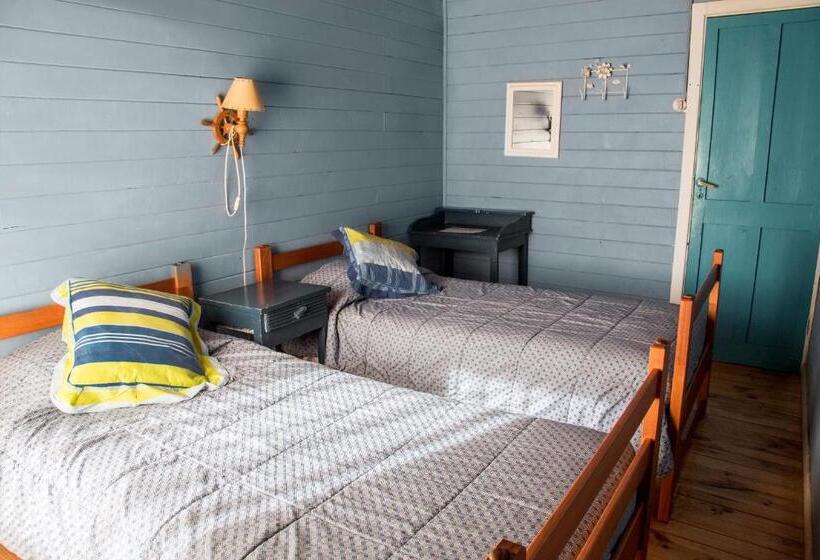 バス共有のスタンダードルーム, Hostel Moreno