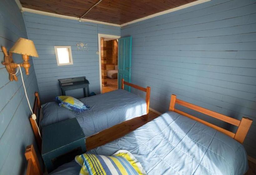 バス共有のスタンダードルーム, Hostel Moreno