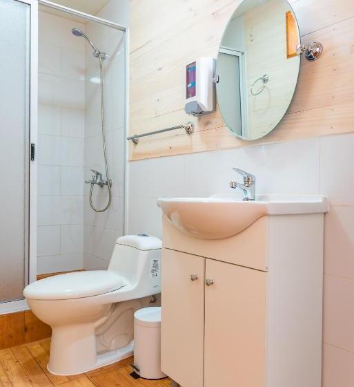 オーシャンビューファミリールーム, Hostel Moreno