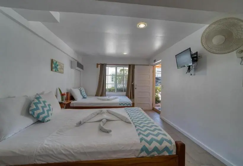 استودیوی استاندارد, Placencia Villas