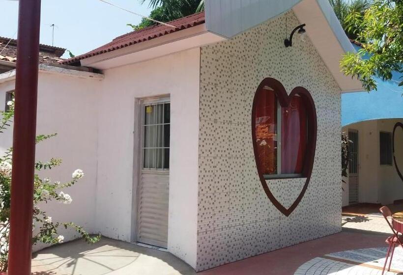 샬레, Pousada Dos Corações