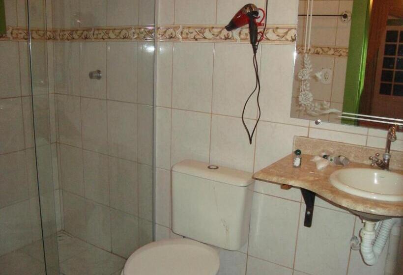 스탠다드 룸 산 전망, Pousada Joaninha