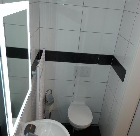 スタンダードルーム, Pension Central Semmering