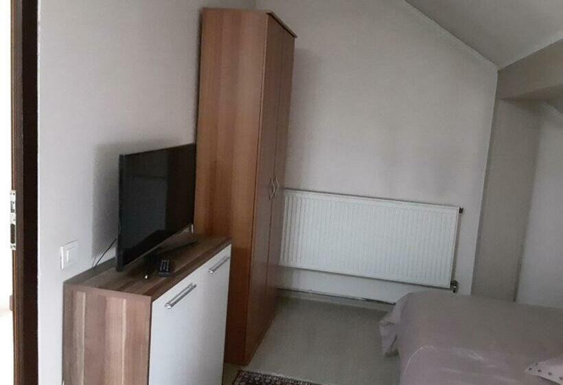 Номер Стандарт, Pensiunea Giovani