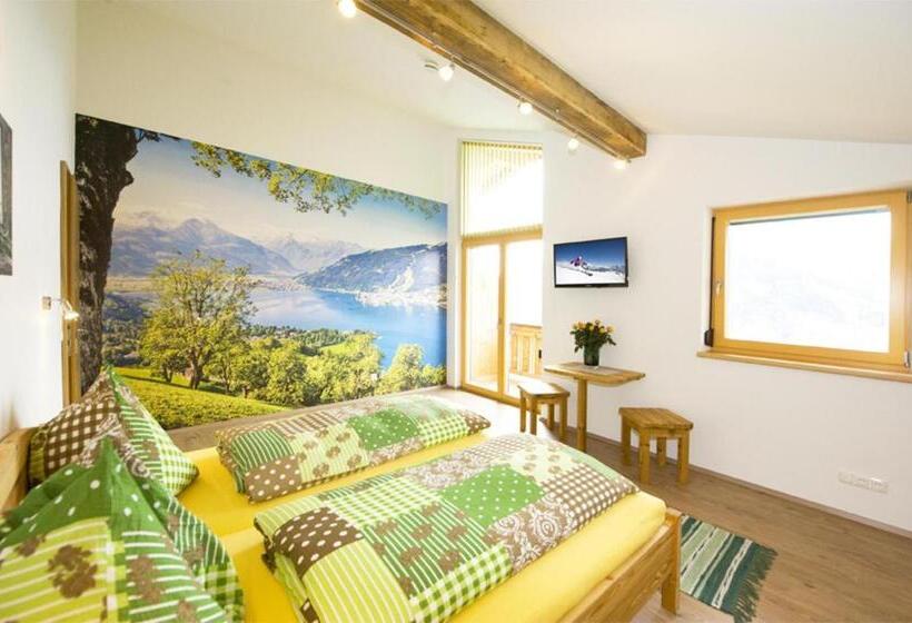 Family flat with lake view, Alpenhof Grafleiten