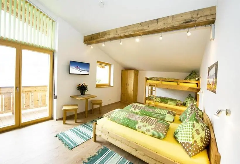 Family flat with lake view, Alpenhof Grafleiten