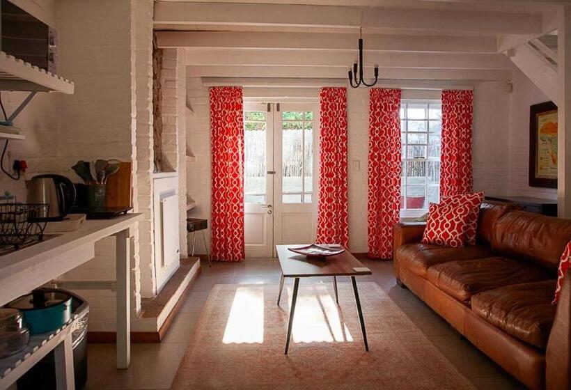 شاليه غرفة نوم واحدة, Old Potters Inn