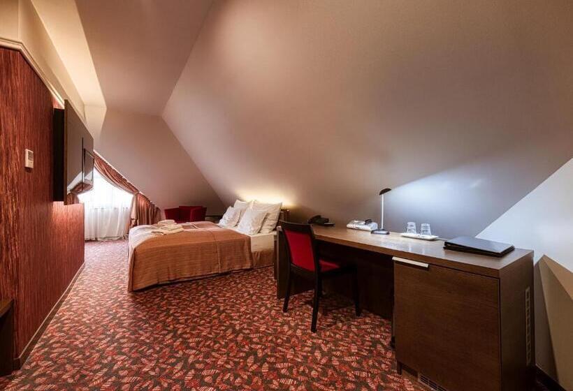 غرفة ديلوكس, Penzión Gurmen