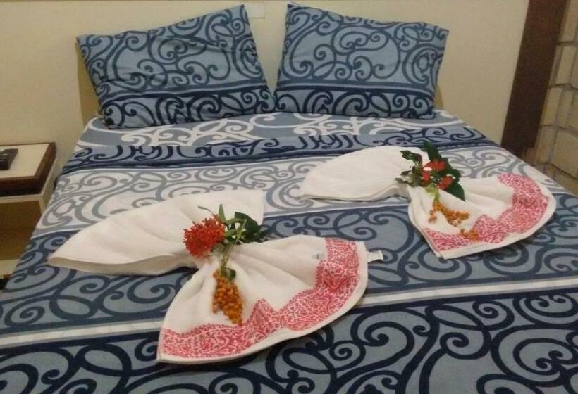 إستوديو قياسى, Recanto Do Rei Chalés