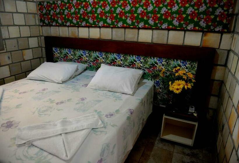 إستوديو قياسى, Recanto Do Rei Chalés