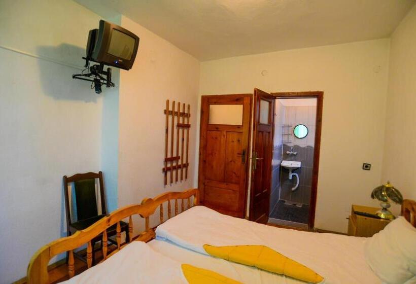 标准间, Topuzovi Guest House