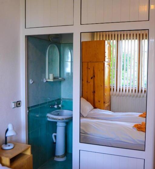 标准间, Topuzovi Guest House