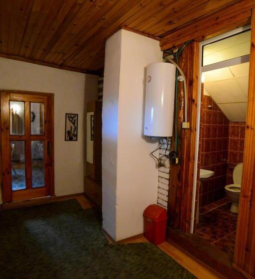 Quarto Familiar, Topuzovi Guest House