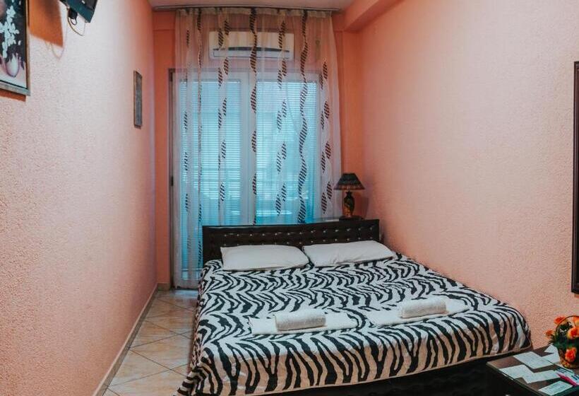 Standard room with outdoor bath, Villa Magdalena