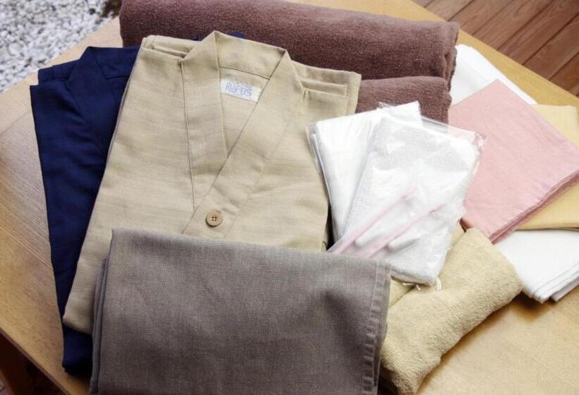 4인용 스탠다드 룸, Zen No Yu