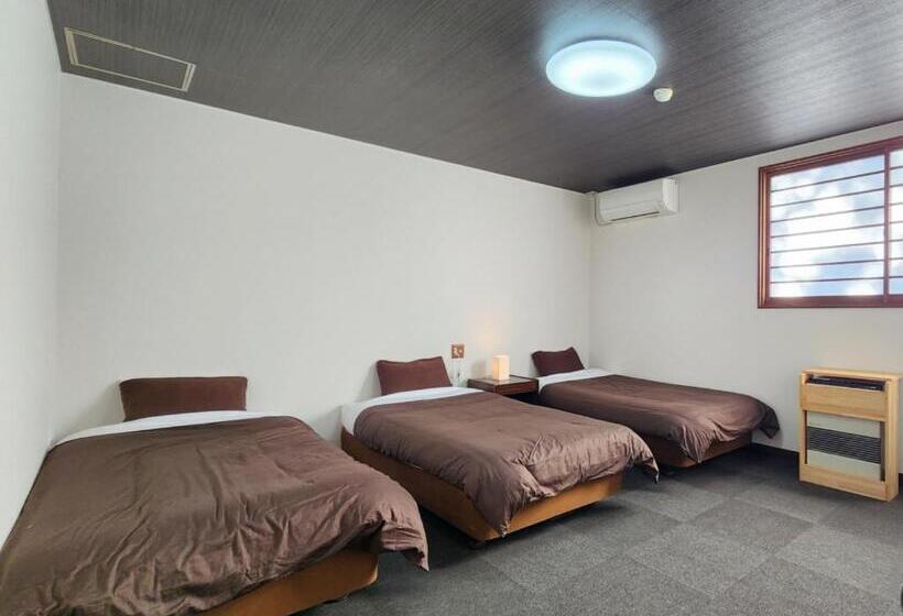 غرفة قياسية ثلاثية حمام مشترك, Pension Kobekko