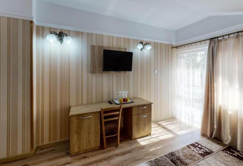 Номер Стандарт с Балконом, Pensiunea Bianca