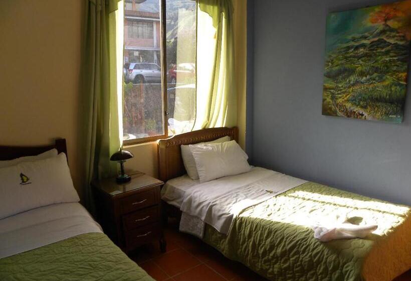 غرفة قياسية ثلاثية, Hosteria Llanovientos