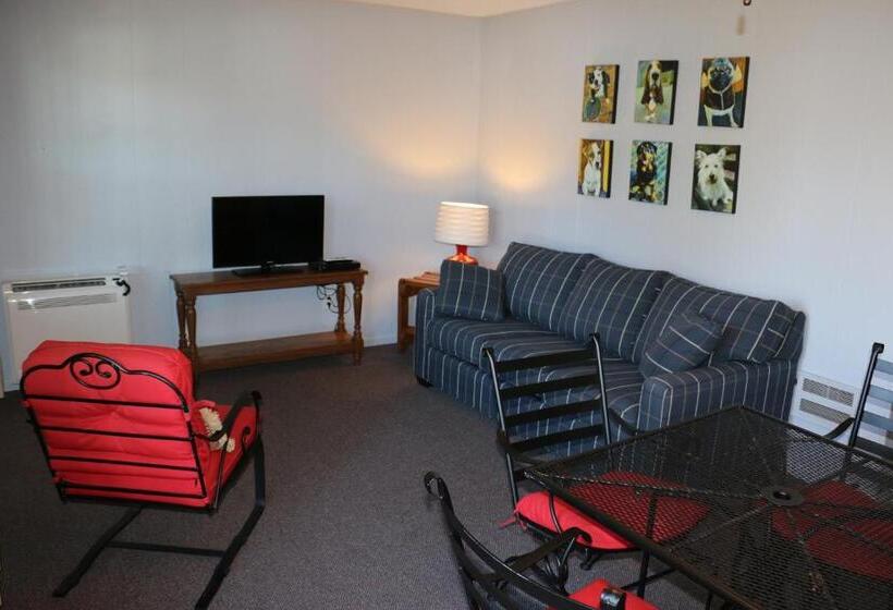 스위트, Boundary Waters Resort & Marina