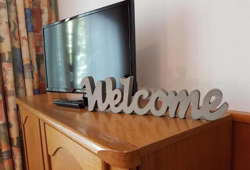 스탠다드 발코니 룸, Helenental Pension & Apartments