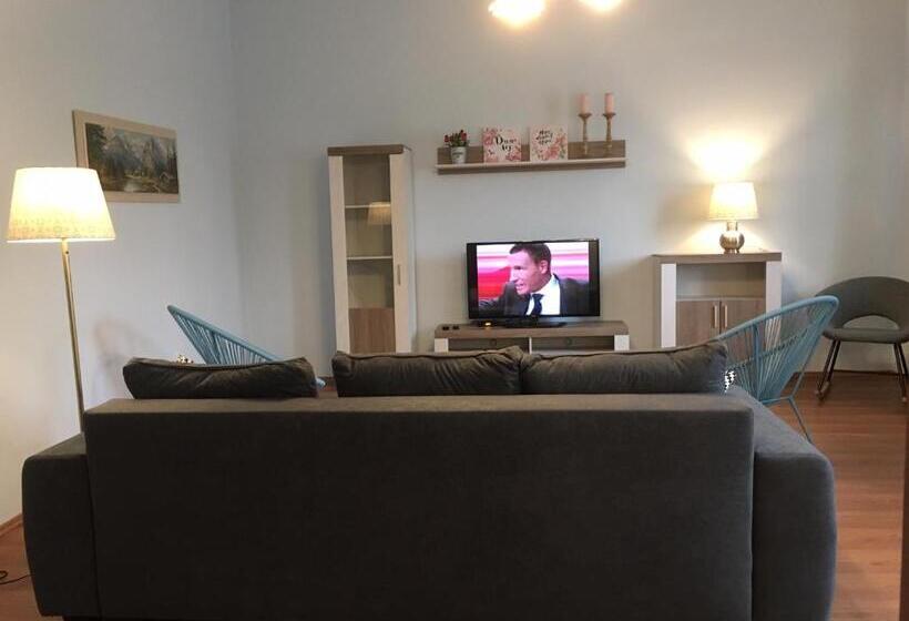 1베드룸 아파트 1층, Helenental Pension & Apartments