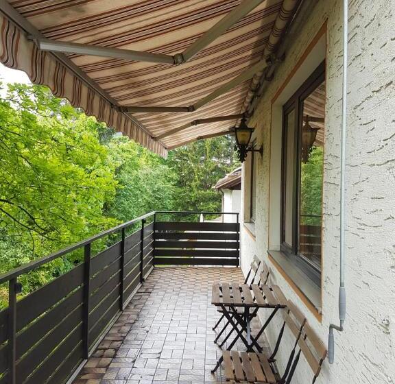 스탠다드 발코니 룸, Helenental Pension & Apartments