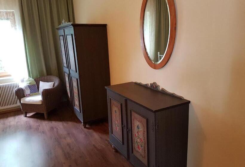 침실 2개 아파트, Helenental Pension & Apartments