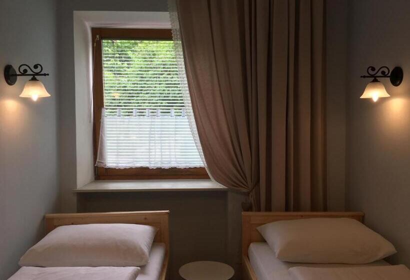 1베드룸 아파트 1층, Helenental Pension & Apartments