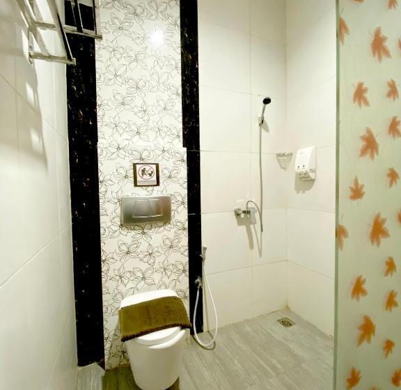 غرفة قياسية, Cempaka Mas