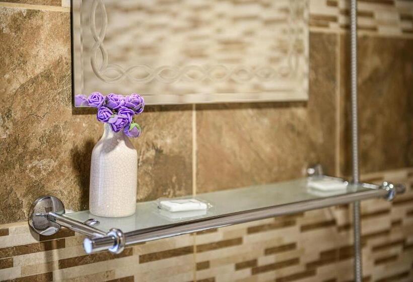 اتاق استاندارد با بالکن, Medi Guest House