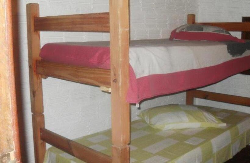 标准间, Ronaldo S Pousada