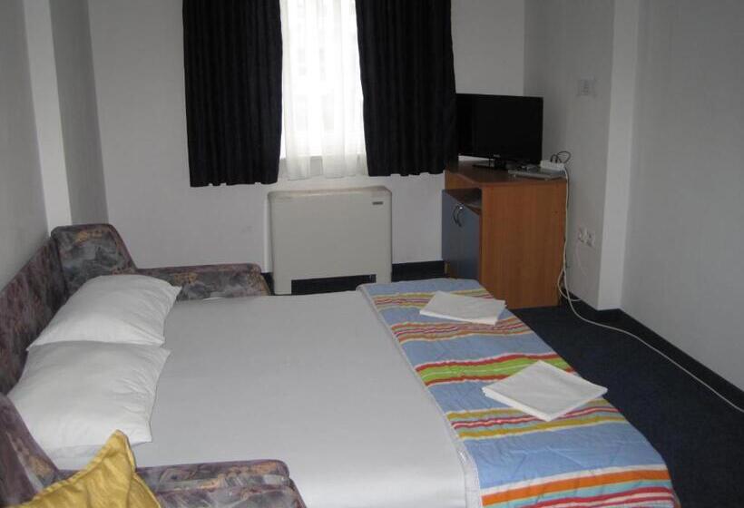 آپارتمان 1 خوابه با بالکن و چشمانداز دریا, Villa Obad Guest House