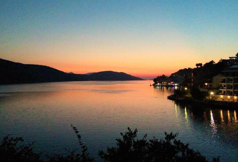 آپارتمان 2 خوابه با چشمانداز دریا, Villa Obad Guest House