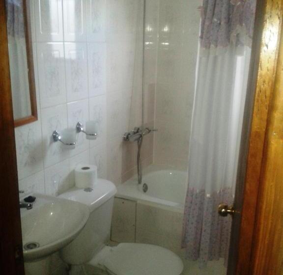 חדר סטנדרט לארבעה, Hostal El Rincón