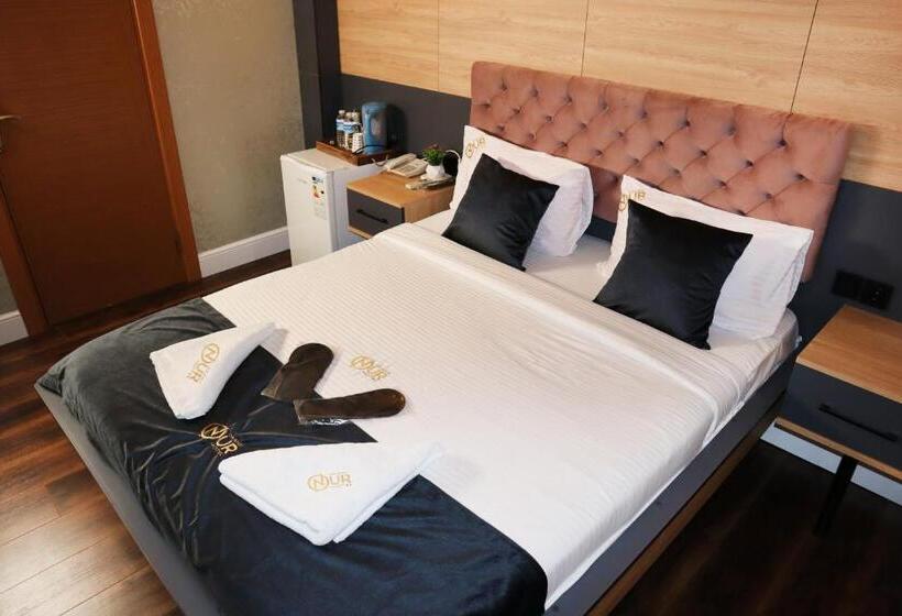 Basic Room, Grand Onur