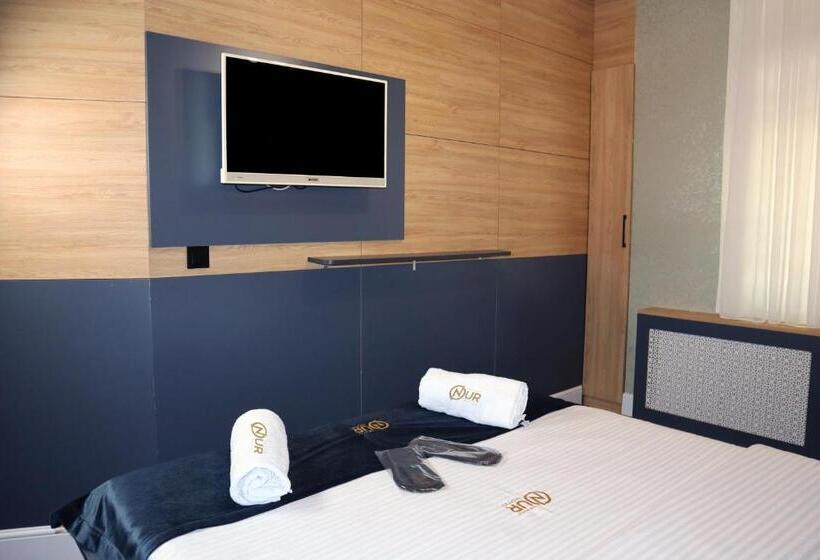 Basic Room, Grand Onur