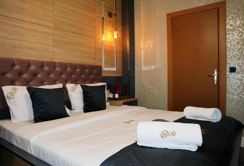 Basic Room, Grand Onur