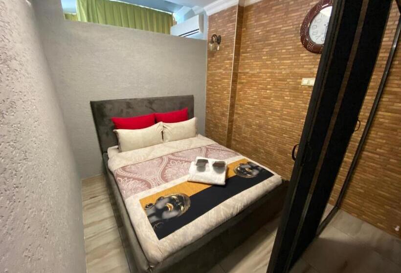 Family Room, Grand Onur