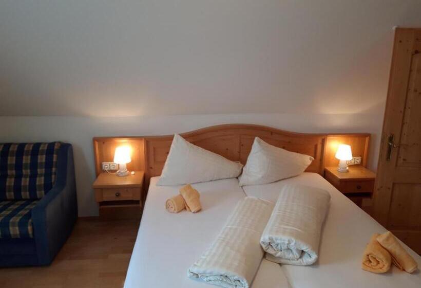 Номер Стандарт, Bauernhof Liendl