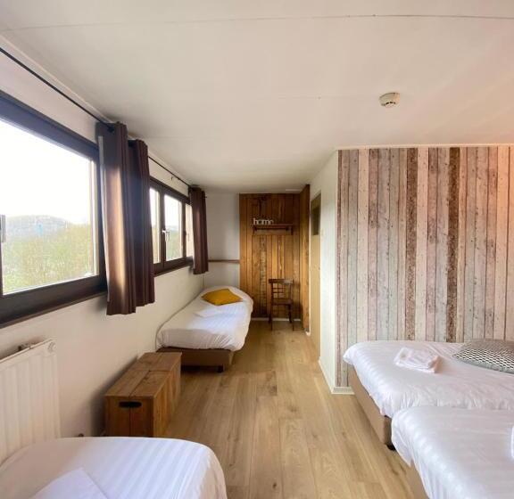 4인용 스탠다드 룸, Le Coffee Ride Cycling Cafe