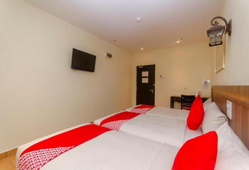 غرفة ديلوكس ثلاثية, Oyo 596 The Vintage