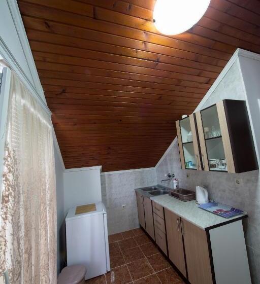 إستوديو قياسى مطل على البحر, Apartments Pavićević