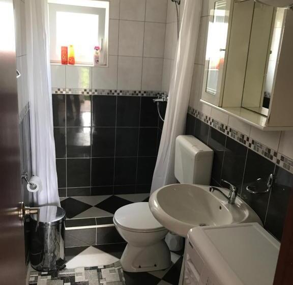 شقة غرفتين مطلة على البحر, Apartments Pavićević